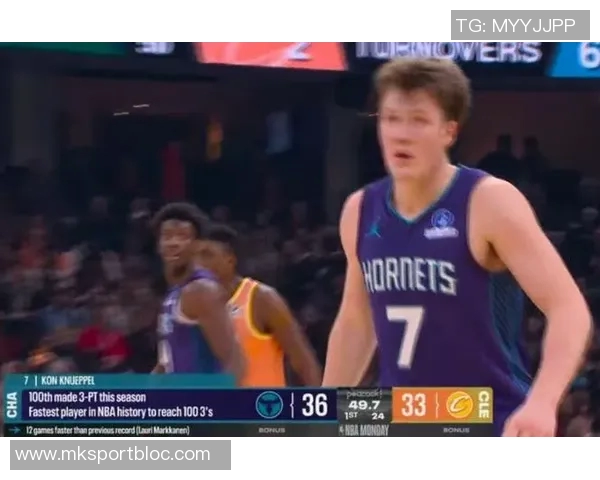 弗拉格狂砍42分提升场均09分距克尼佩尔仅差06分 弗拉格狂砍42分提升场均09分距克尼佩尔仅差06分