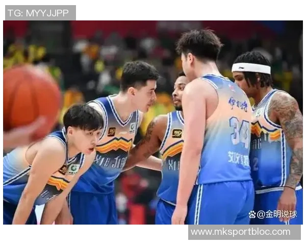 新疆队新外援凯文哈里斯加盟上周刚被火箭裁掉引关注