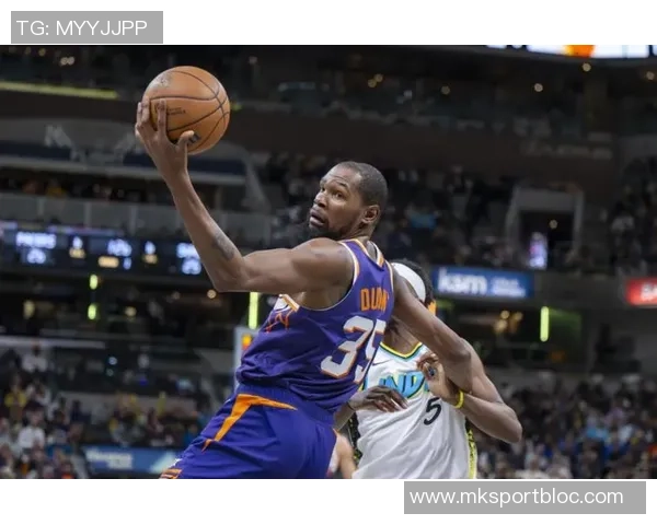 杜兰特本赛季首度斩获35分5助攻5三分创生涯第21次辉煌表现